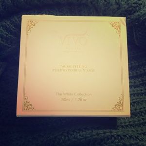 Dead Sea Minerals Facial Peeling